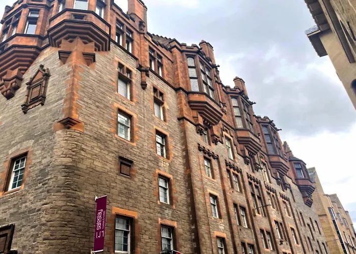 Safestay Cowgate