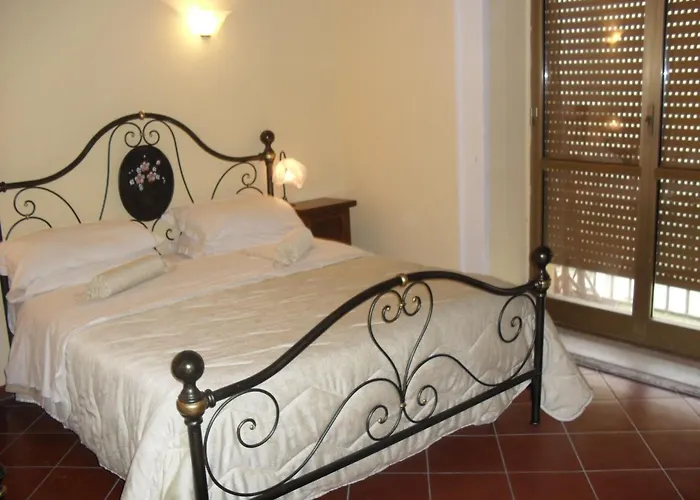 Hotel familiare: Hotel PIGNATELLI Napoli