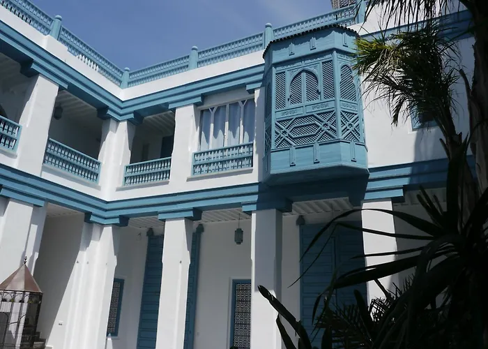 Le Perroquet Bleu Suites&Spa