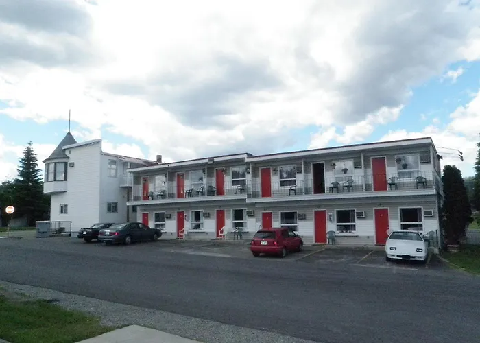 Almo Court