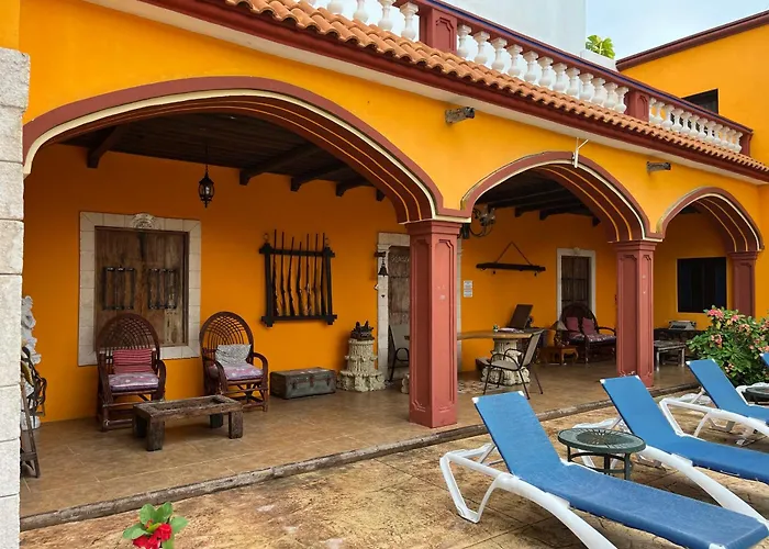 Hotel con piscina: Hacienda Valentina
