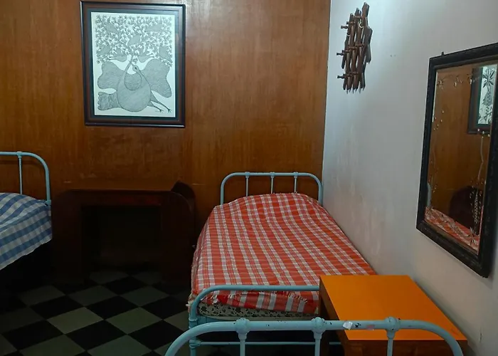 Vasantashram Cst , Free Wifi With 1940S Retro Vibe