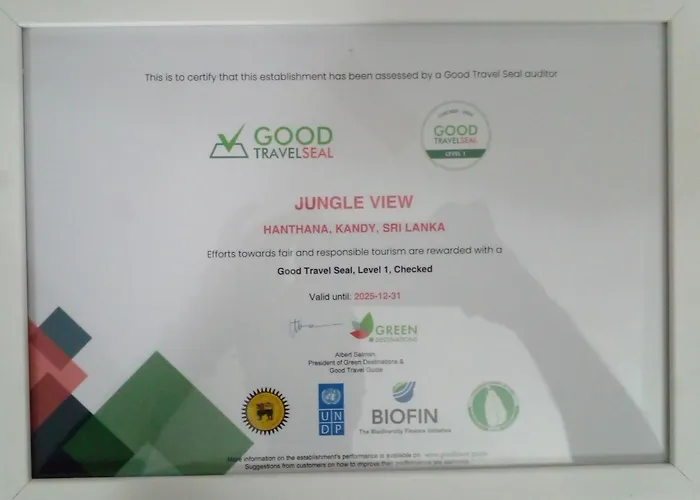 Cheap hotel: Hanthana Jungle View Holiday Home