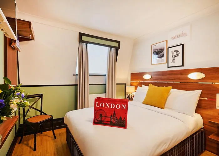 Resort: Huttons Hotel, Victoria London