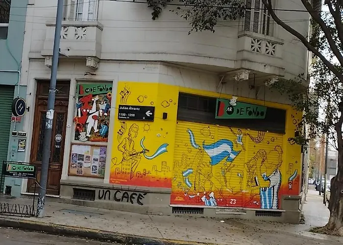 Bar De Fondo Suites
