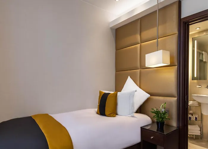 Resorts Guide Montcalm Piccadilly Townhouse, London West End