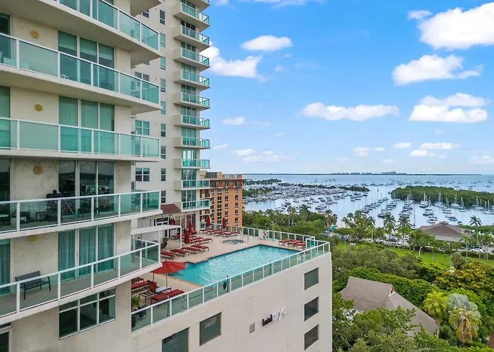 Private Residences At Hotel Arya By Sofla Vacations