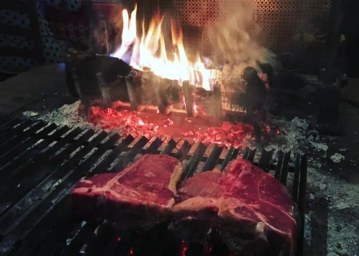 Villa Orsini - A Retreat In Pisa - Food And Relax