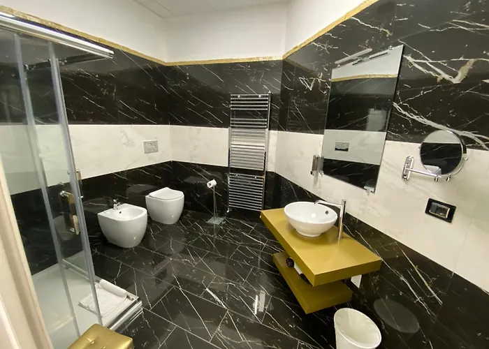 Resort: Royal Central Room