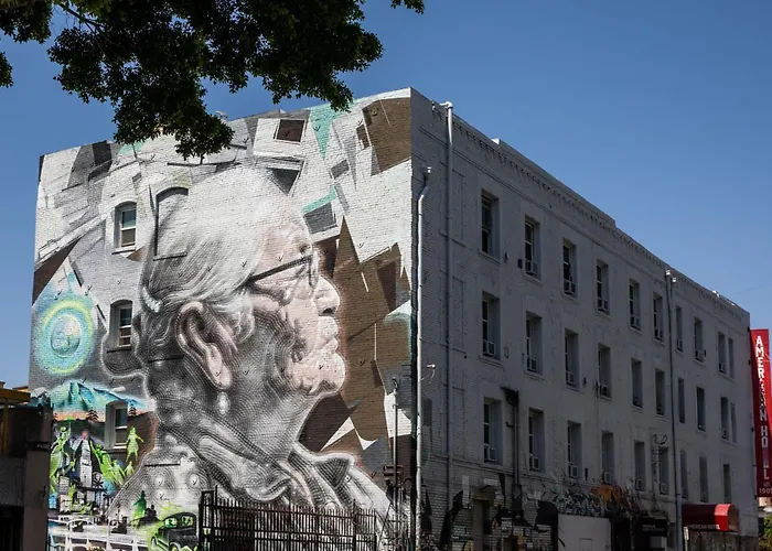 Cheap hotel: American Hotel