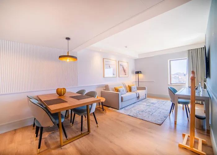 VIP Executive Suites Do Marquês