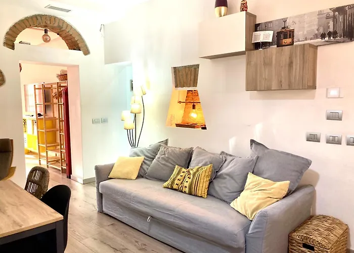 Cabina: I Della