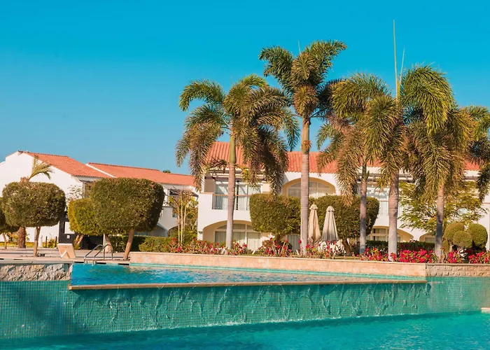 Reef Oasis Blue Bay Resort & Spa