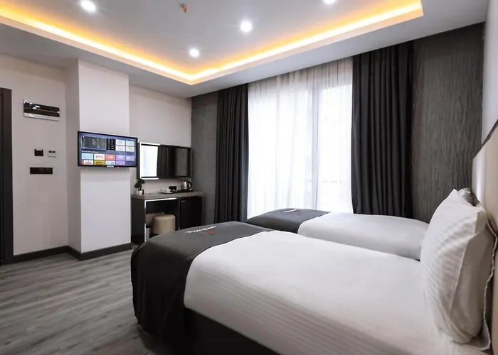 Meyzi Hotel