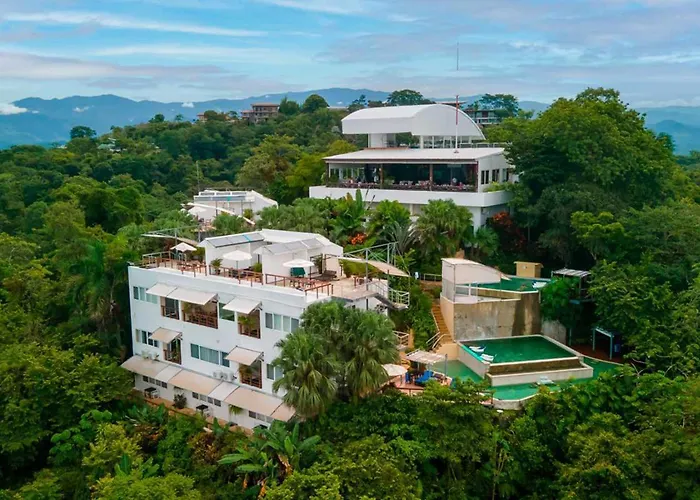 Pets Allowed Hotel Gaia Collection s Manuel Antonio