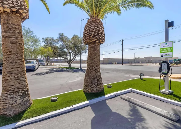  Best Western Mccarran Inn