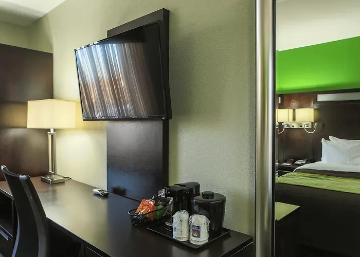 Comfort Inn Near Barclays Center - Crown Heights