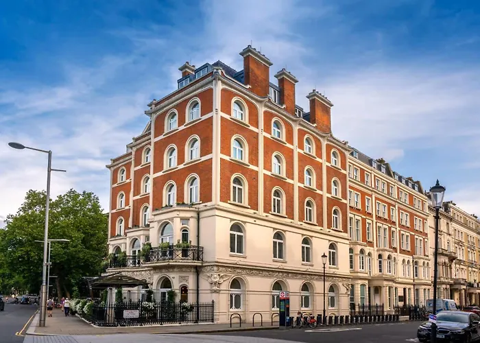 60 Hyde Park Gate Hotel