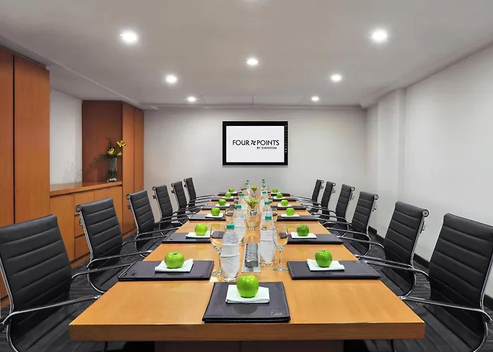 Four Points By Sheraton And Serviced Apartments Pune