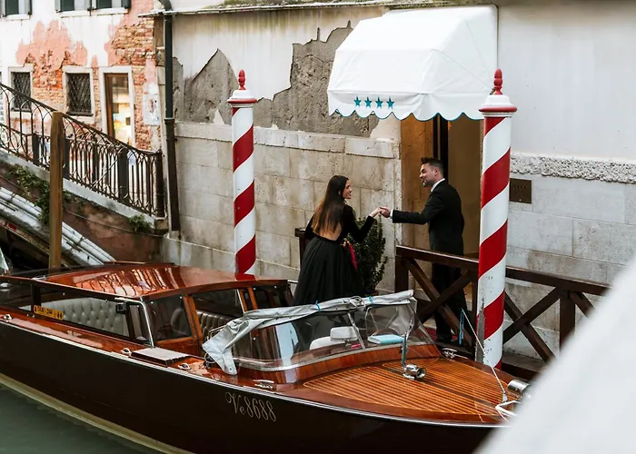 Al Ponte Dei Sospiri