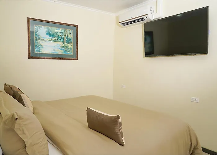 Yoyita Suites Aruba (Adults Only)
