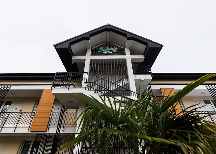 Hotel: Safari Hotel