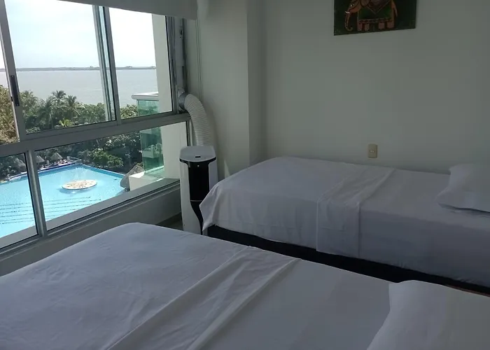 Hoteles con Jacuzzi Costa Azul Suites Apartamento 603