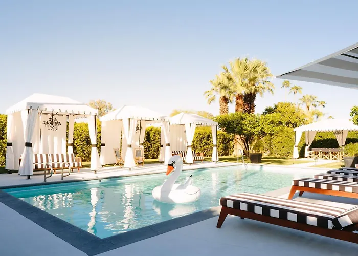 Hotel El Cid By Avantstay Mid-Century Charm With Poolside Cabanas