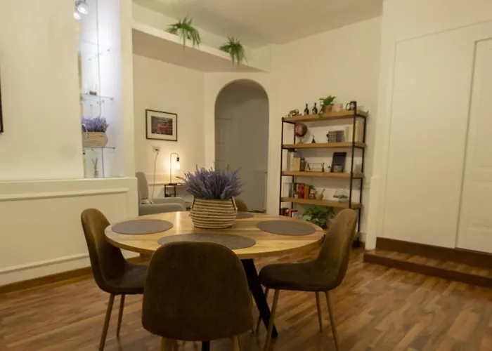 Comola90 Guest House