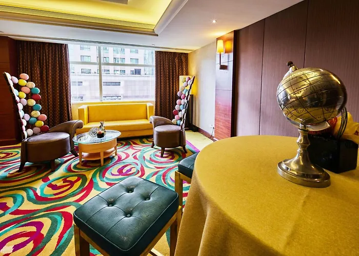 Spa Hotels Resorts Renaissance Shanghai Pudong