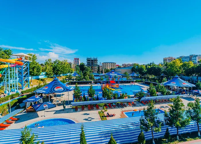 Luxury hotel only: Grand Hotel Sogdiana