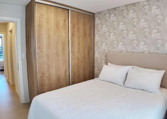Houze - Stay & Residences By Ava