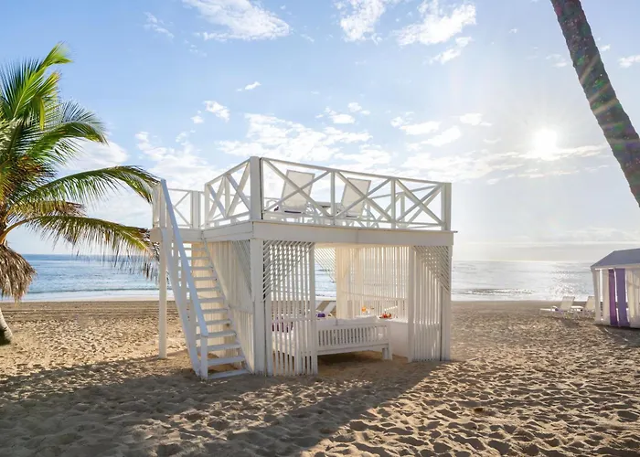 Hôtel accueillant les animaux: Breathless Punta Cana Resort & Spa (Adults Only)
