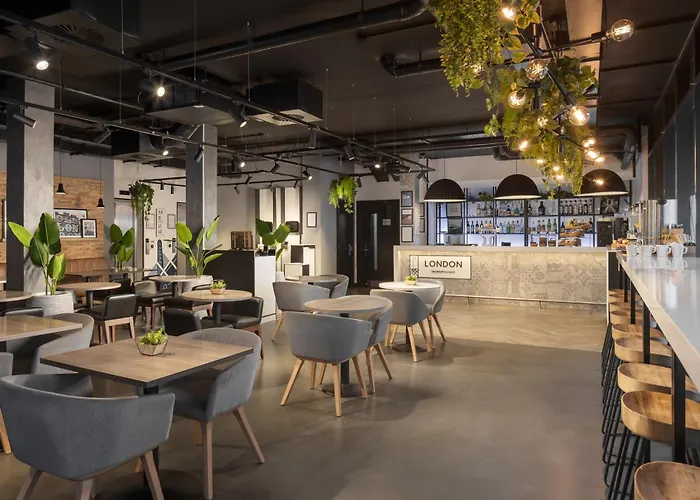 Family resorts Four Points Flex By Sheraton London Shoreditch East