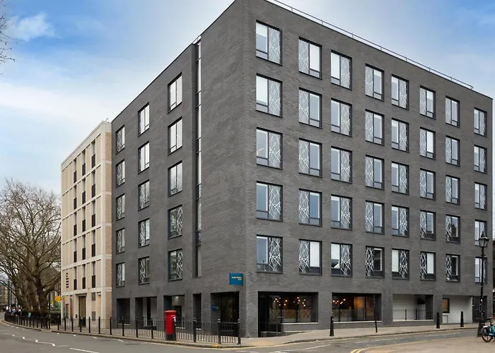 Family resorts Four Points Flex By Sheraton London Shoreditch East