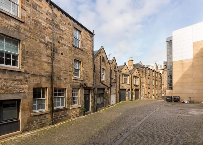 All Vacation Rentals Destiny Scotland s At Canning Street Lane