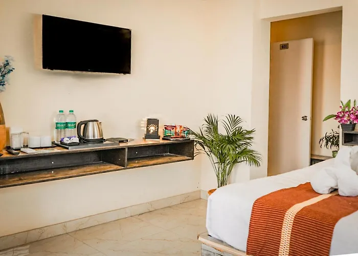 Ostro Inn New Town