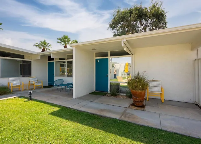 The Monkey Tree By Avantstay Mid-Century Modern Oasis With Pool