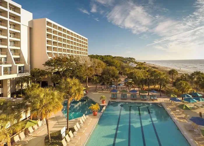 Hotel with pool: Hilton Beachfront Resort & Spa Hilton Head Island