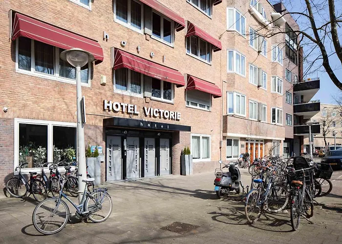 Hotel: 