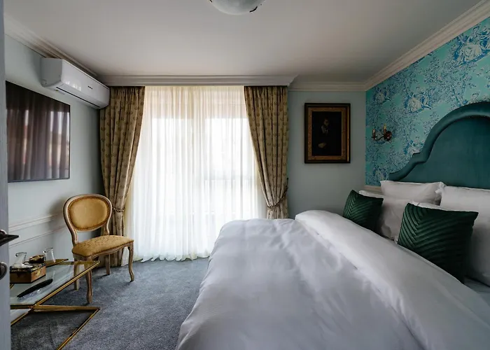Ateneea Luxury Rooms