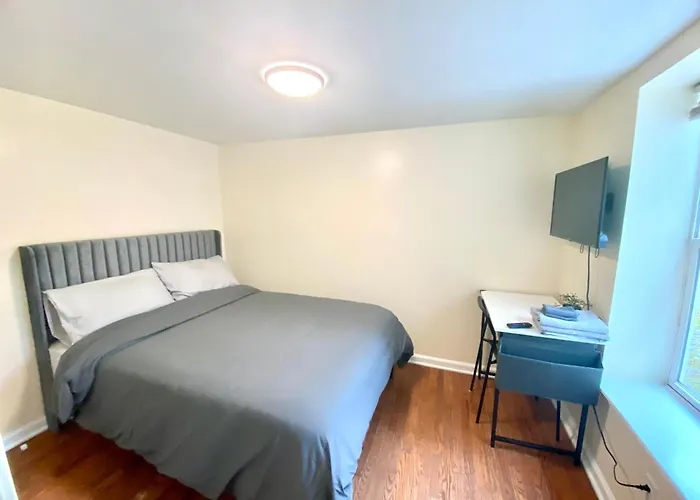 Cozy Home In The Heart Of South Philly