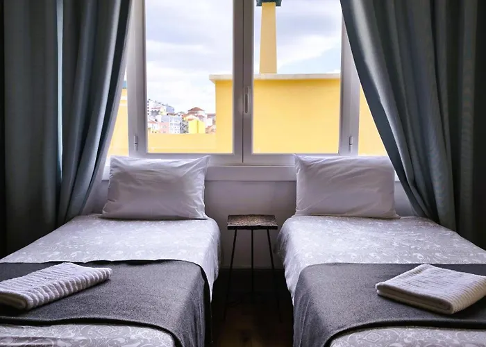 Ey Guesthouse