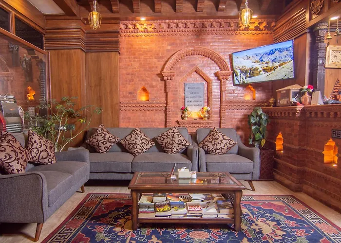 Everest Boutique Hotel