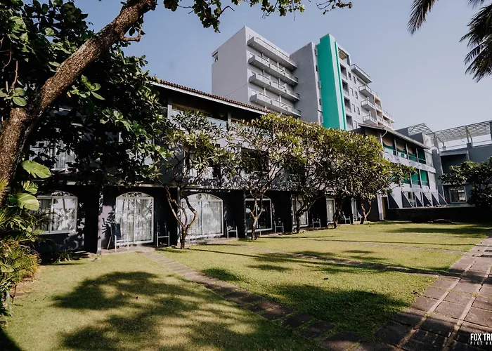  Earl'S Regent Negombo "Golden Shore At Your Door - Find Your Dream Stay"