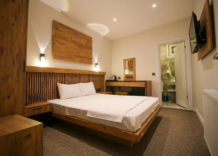 Kaya Hotel Saw