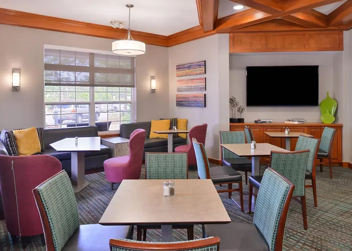 Hotel with pool: Residence Inn Columbia Northeast/Fort Jackson Area