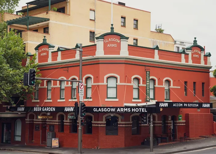 Glasgow Arms Ultimo