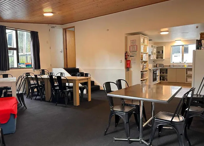 The Hostels Aspen Lodge Backpackers