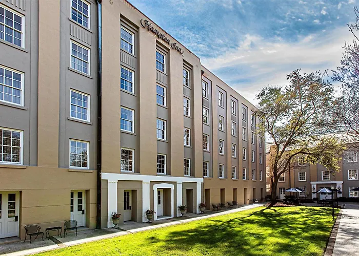 Cheap hotel: Hampton Inn Charleston-Historic District